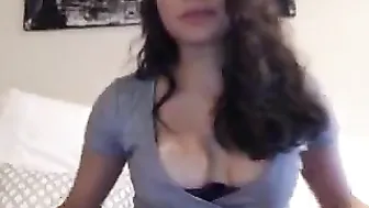 queenemi beautiful lady gently masturbates pussy
