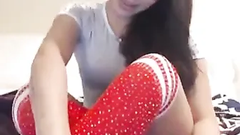queenemi ardent devil masturbates cunt
