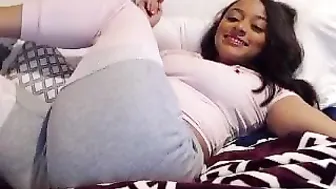 queenemi gripping nipple masturbates wet wrap