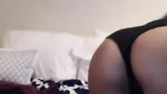 queenemi Long haired bitch
