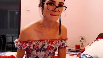 preety_ionela shy on webcam