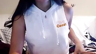 queenemi fingering pussy moaning another whore