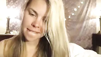 eringobrahless pounding her pussy with a big dildo
