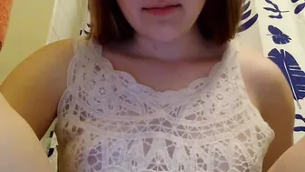 katekitten Busty babe twirls big ass