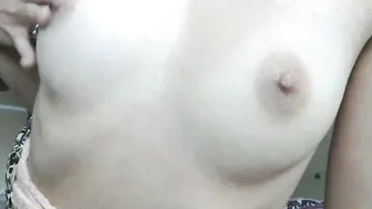 YaGirlDubs busty kitty sucking penis