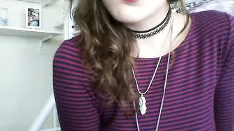YaGirlDubs beautiful chick fucks a fat man