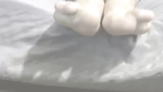 YaGirlDubs amazing bitch fucks juicy holes