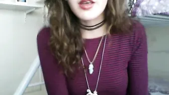 YaGirlDubs Busty confused