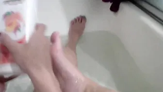YaGirlDubs cheeky beauty
