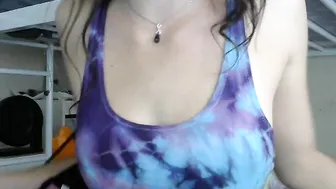 YaGirlDubs extravagant fucking dances with a long dildo
