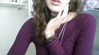 YaGirlDubs cute bitch fucks pussy with phallus