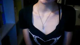 YaGirlDubs playing with her ass and pussy