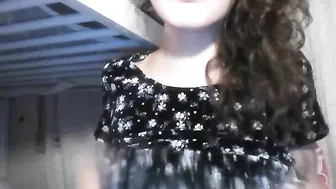 YaGirlDubs naughty nipple performs a light striptease