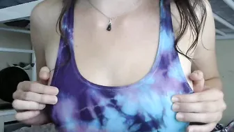 YaGirlDubs shrew blonde sucks penis