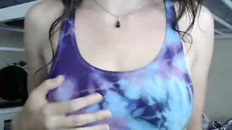 YaGirlDubs shrew blonde sucks penis