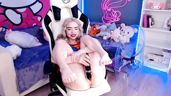 MiaMelon satisfied with sex toy