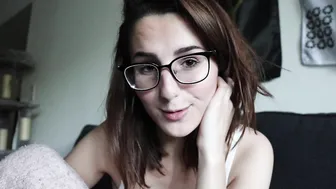 Sadbaffoon manyvids spicy bitch masturbates cunt
