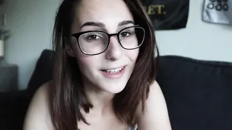 Sadbaffoon manyvids spicy bitch masturbates cunt