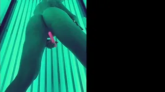 julianacandy dark haired babe fucks pussy