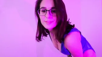 Sadbaffoon manyvids cute chick fucks both holes