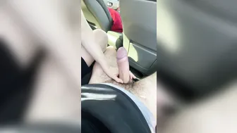 AnnaMMara playing with a vibrator