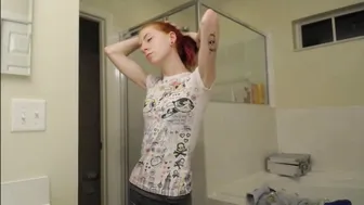 SchuylarWitch luxurious bitch in no hurry to undress