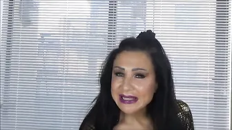 Nicole_DuPapillon naughty pupa demonstrates her body