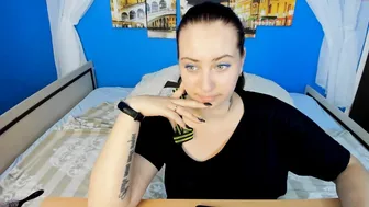 sexy_brunette__ harsh woman caresses her breasts