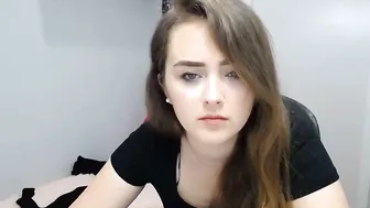 silvia_ami pissing a little leaning on the back of the chair