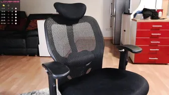 sexyscouple slut cums off