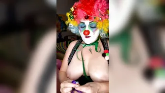 CHASTITY QUEEN onlyfans Graceful curva