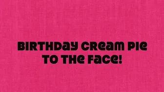 Elouise Please onlyfans playing with a vibrator