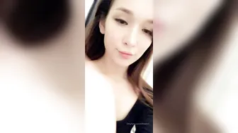 ELLIE LEEN onlyfans slutty slut masturbates shaved pussy