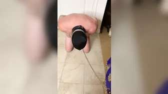 CHASTITY QUEEN onlyfans beautiful lady gently masturbates pussy