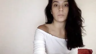thalia_ventura chaturbate petite brunette babe sucking dildo