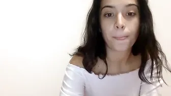 thalia_ventura chaturbate flows from all holes