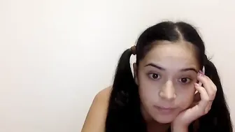 thalia_ventura chaturbate dude licks shaved cunt girlfriend