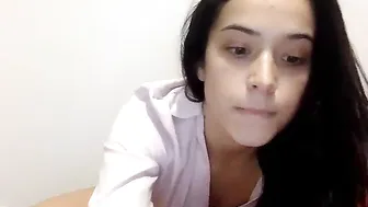 thalia_ventura chaturbate charming babe masturbates shaved vagina