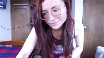 thalia chaturbate gorgeous teen doll caresses big tits