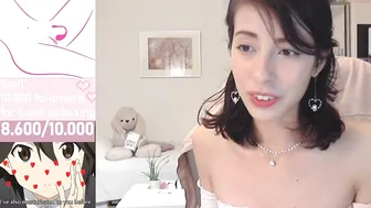 chandelair chaturbate blonde hairstyle fingering shaved cunt