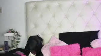 pink_mom chaturbate fluffy harlot fucks pussy with phallus