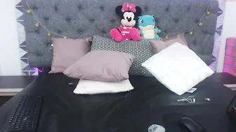 emily_secrett chaturbate slim blonde beauty poses in underwear