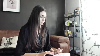 indianbeauty20 chaturbate Pretty brunette