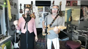 win2win chaturbate gets squirt