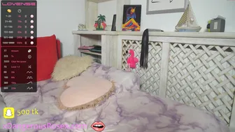 xdangerousthornx chaturbate fucks herself in red dildo