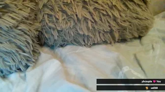 ybcouple chaturbate angel masturbates pink pussy