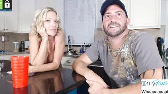 whaaaaaaaat chaturbate the nipple with big boobs fascinates the look