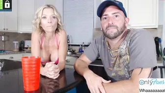 whaaaaaaaat chaturbate the nipple with big boobs fascinates the look