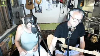 win2win chaturbate shrew pussy demonstrates big tits