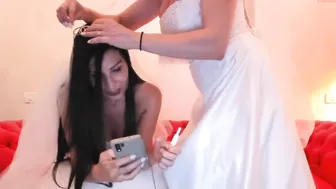 so_immoral chaturbate graceful babe gently masturbates pussy